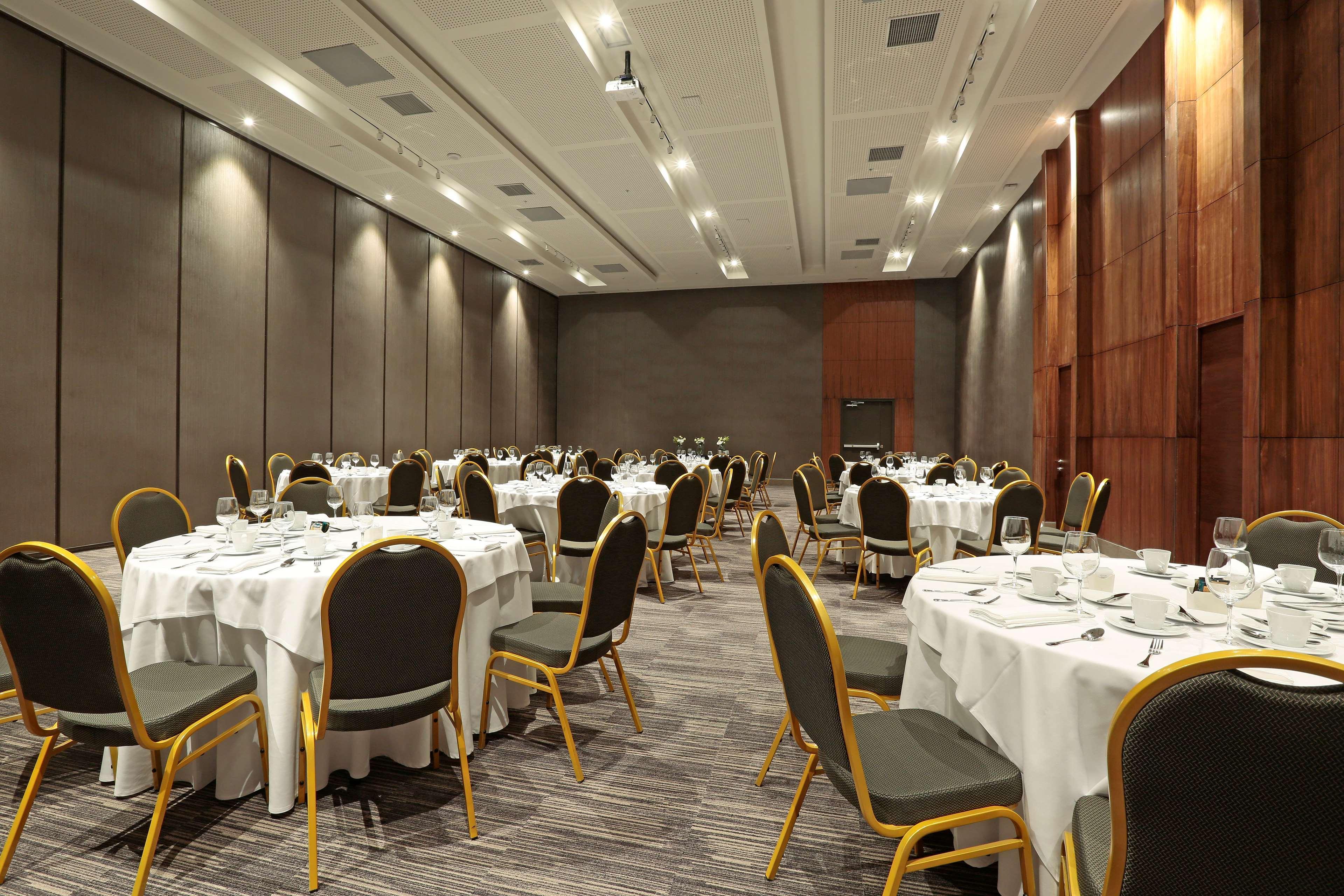 Doubletree By Hilton Santiago Kennedy, Chile Otel Dış mekan fotoğraf