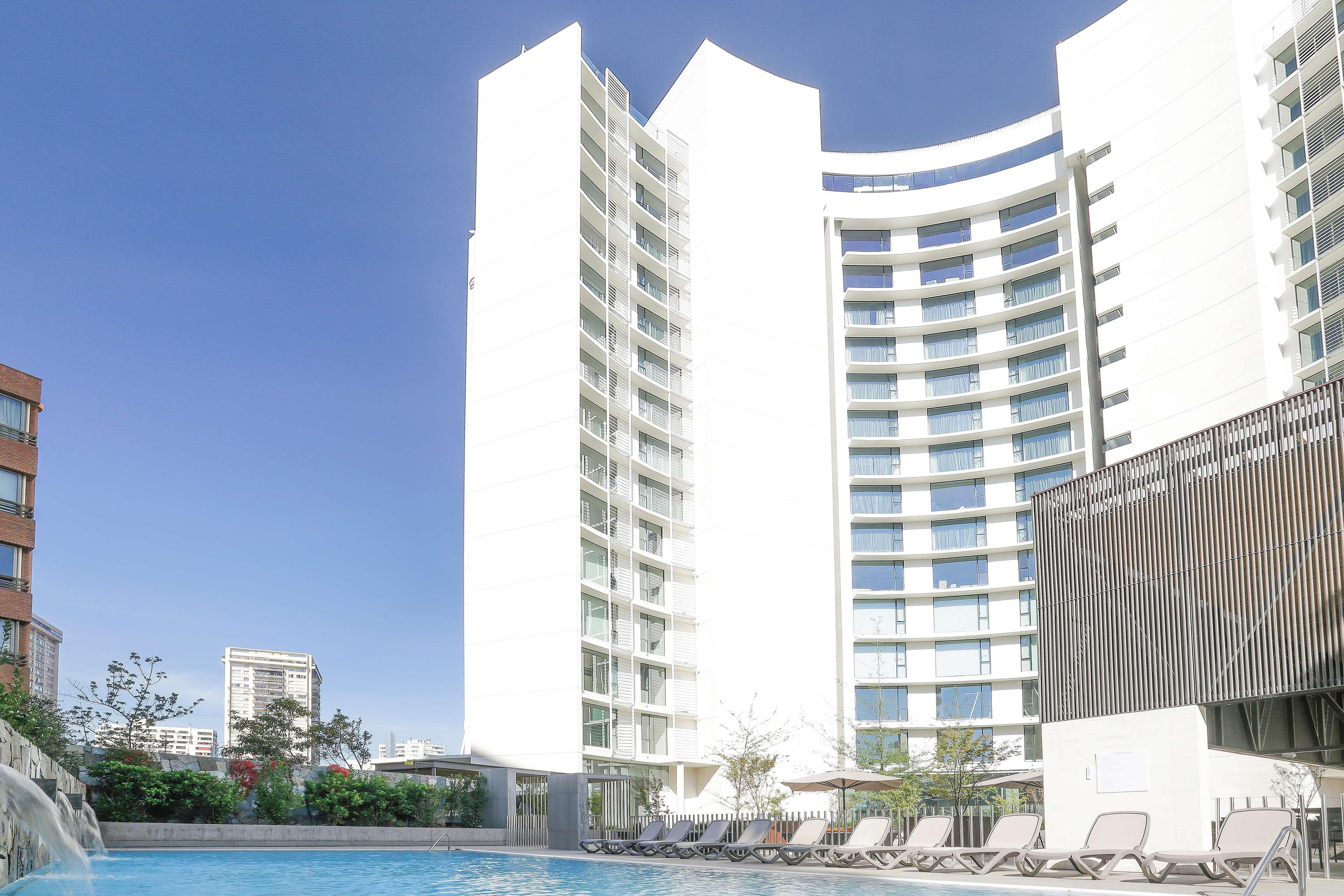 Doubletree By Hilton Santiago Kennedy, Chile Otel Dış mekan fotoğraf
