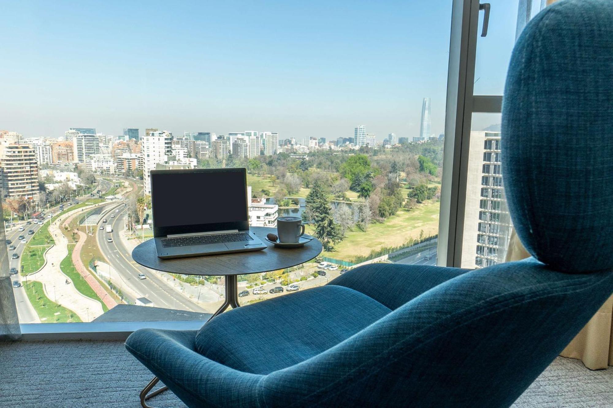 Doubletree By Hilton Santiago Kennedy, Chile Otel Dış mekan fotoğraf